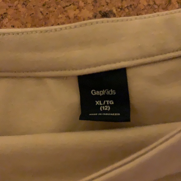 Pleated mini skirt - Picture 2 of 3